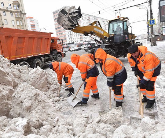 Уборка снега в Калуге и  Калужской области